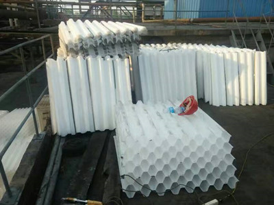 бܳ
